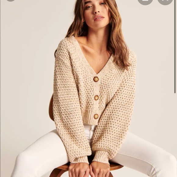 Abercrombie & Fitch Sweaters - Abercrombie and Fitch Cropped Cardigan